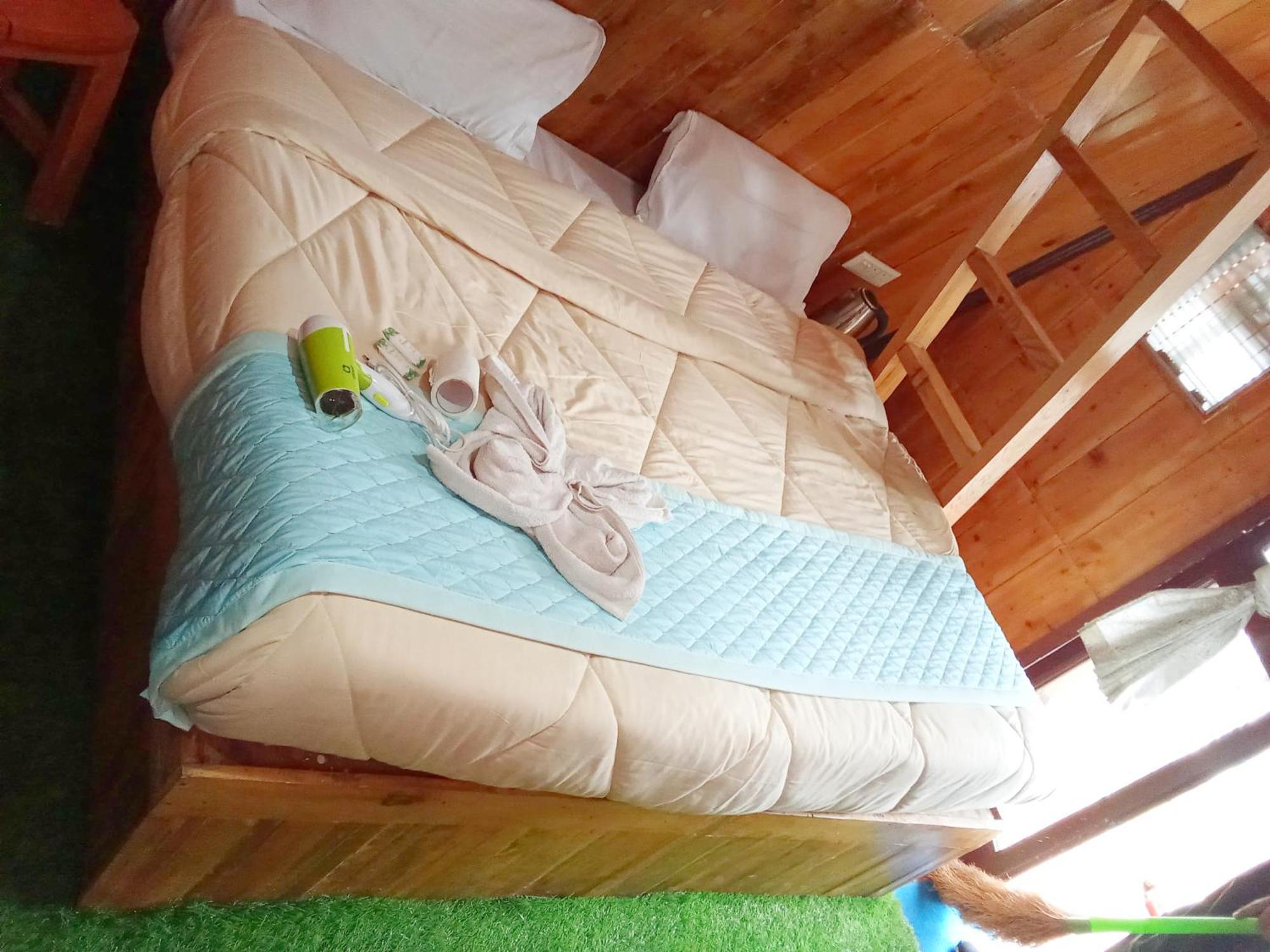 Kaira Huts Luxury tent